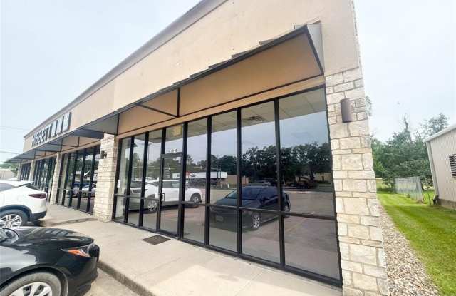 610 E Tyler Street photos photos