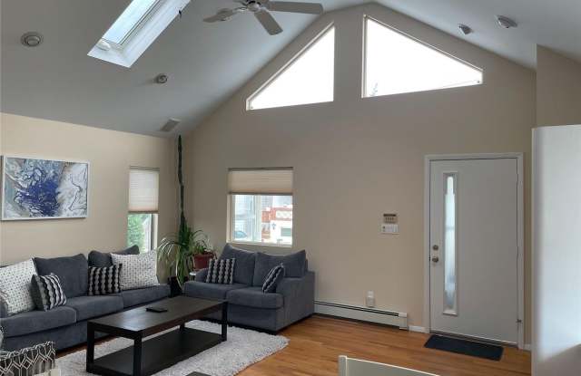 40 Malone Avenue Gallery 2
