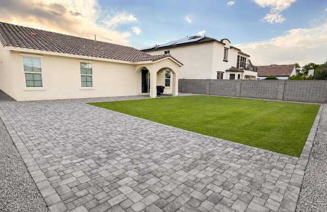 9503 N 183rd Lane Gallery 4