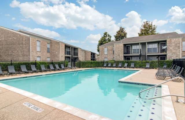 Sage Hollow Apartments Gallery 2