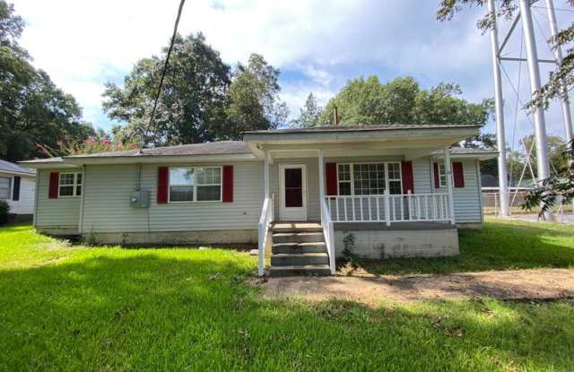 406 Hill Street - 406 Hill Street, Washington, GA 30673