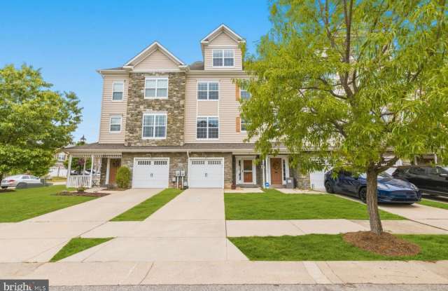 121 POLO Way photos photos 121 POLO Way photos photos