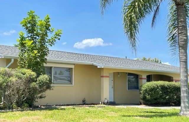 618 Shadyside Street - 618 Shadyside Street, Lehigh Acres, FL 33936