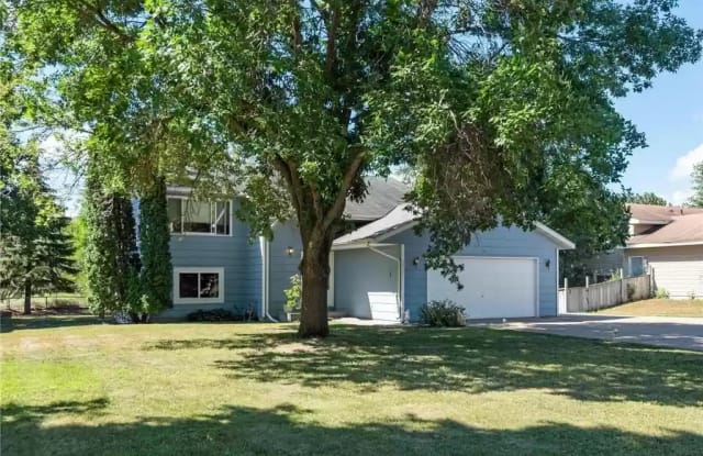 1332 127th Lane Northeast - 1332 127th Lane Northeast, Blaine, MN 55434