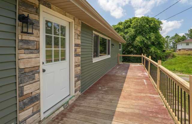 2334 School House Road Gallery 4