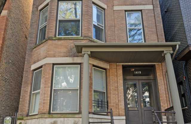 1419 W George Street Gallery 1