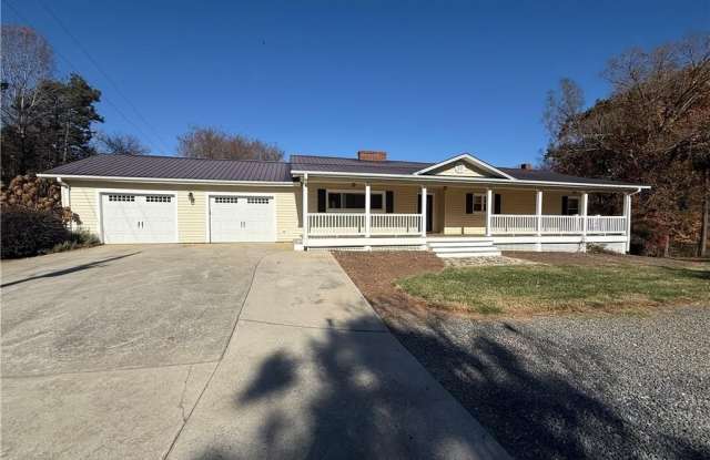 292 Feezor Road - 292 Feezor Road, Davie County, NC 27028