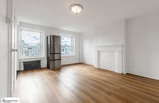 122 PRESIDENT ST. - 122 President Street, Brooklyn, NY 11231 122 PRESIDENT ST. - 122 President Street, Brooklyn, NY 11231