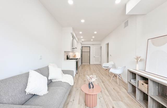 Motor Apartments Gallery 2
