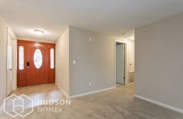 16116 Sagebrush Road Gallery 3