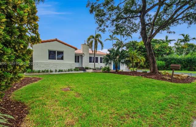 10690 NE 11th Ct Gallery 4