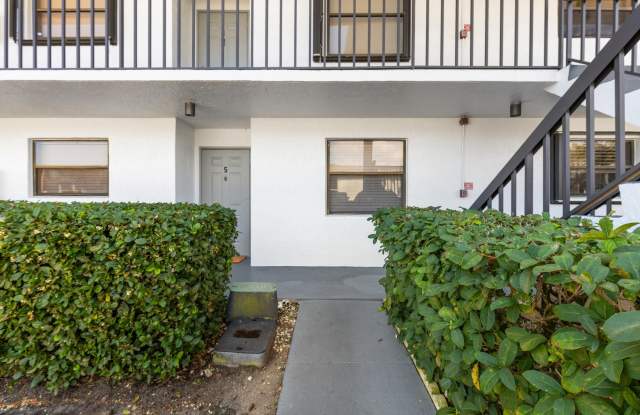 1270 SE Parkview Place Gallery 2