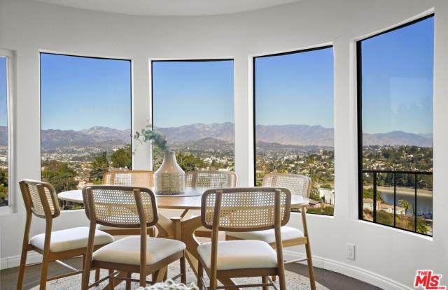 1850 San Jacinto St photos photos