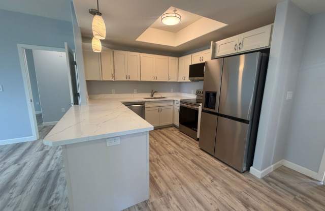 Ho'onanea Renovated Two Bedroom/Two Bathroom Gallery 1