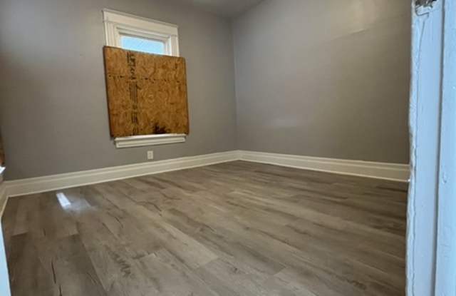 94 Santee Street (Kirk) Gallery 4