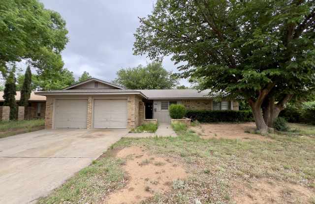4404 59th Street - 4404 59th Street, Lubbock, TX 79414