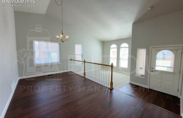 6733 Summer Grace Street Gallery 2