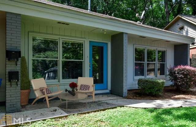 326 Mathews Ave Gallery 2