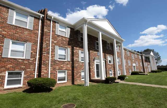 Williamsburg Apartments photos photos