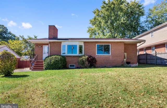 2503 BAUERNSCHMIDT Drive photos photos