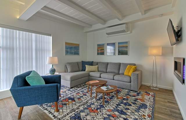 1072 Seaward- MFR photos photos