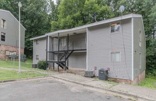 1604 14th Ave E - 1604 14th Avenue East, Jasper, AL 35501