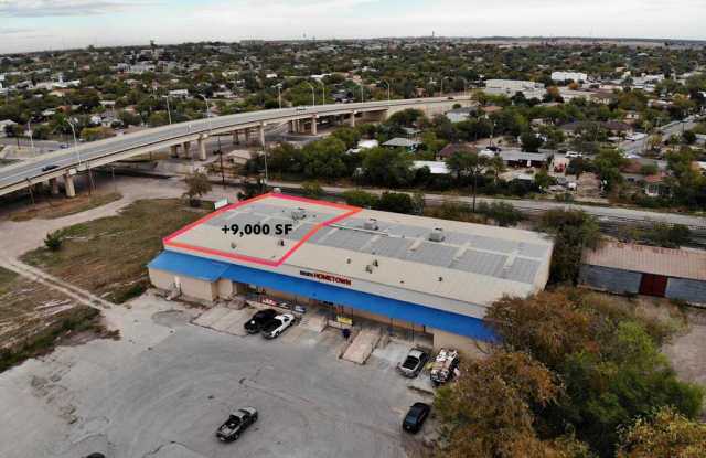 425 S Monroe - 425 South Monroe Street, Eagle Pass, TX 78852
