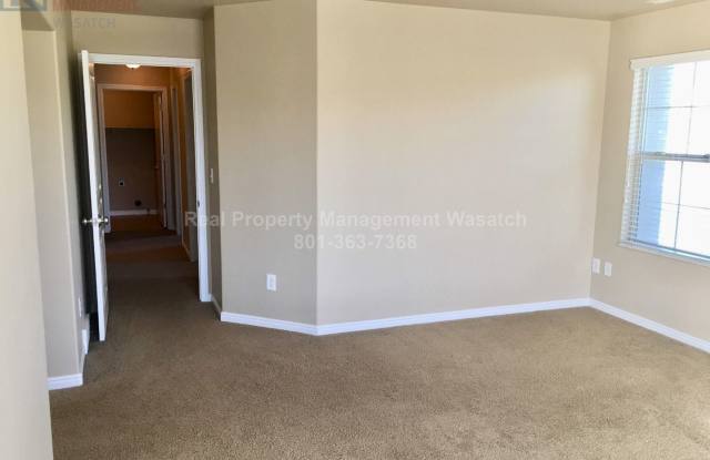6860 Burgess Drive Gallery 4