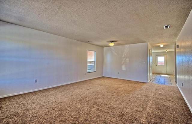 1812 Mesa Grande Loop NE Gallery 3