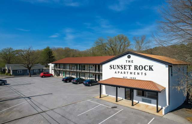 Sunset Rock Apartments photos photos