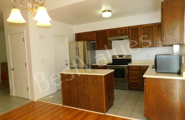 15855 E Custer Dr Gallery 3