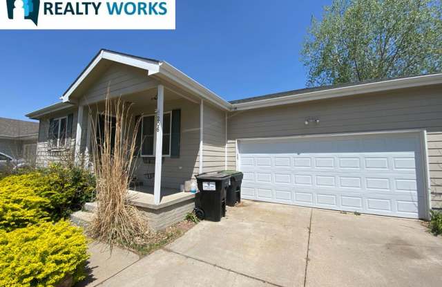 Stunning 4 bedroom Home! Gallery 1