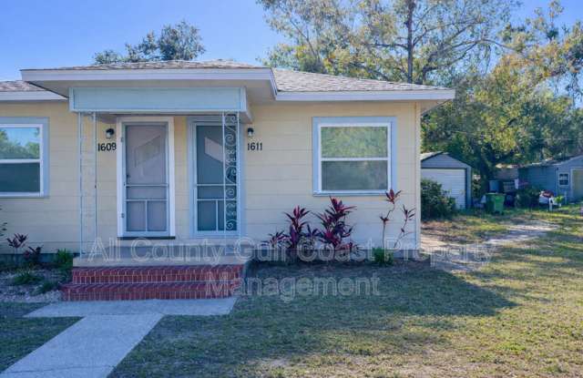 1611 9th Ave W photos photos