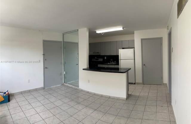 465 S Royal Poinciana Blvd photos photos