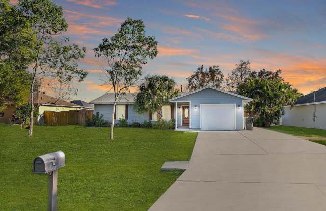 549 NW Salina Terrace photos photos