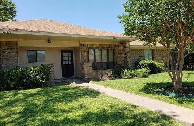2305 Jamie Drive - 2305 Jamie Drive, Garland, TX 75040
