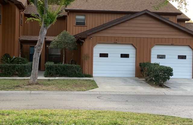 2701 Ne 10th St photos photos