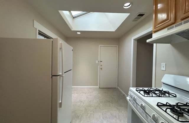 Charming Single Story 2-Bedroom Home in Mangan Park photos photos Charming Single Story 2-Bedroom Home in Mangan Park photos photos