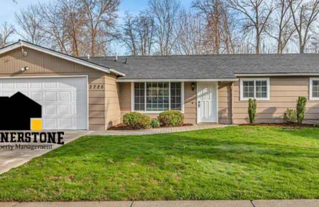 2725 Randolph Street photos photos