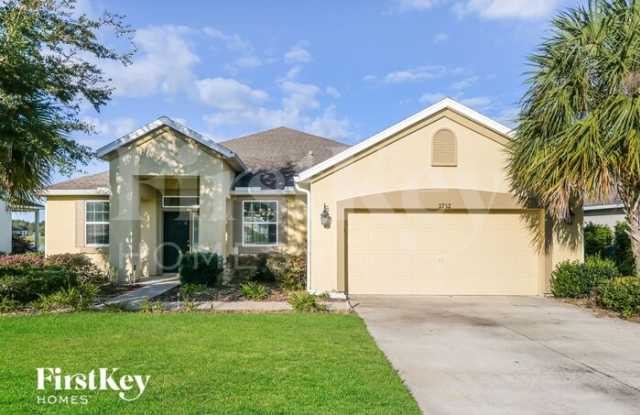 3352 Ridgeview Drive - 3352 Ridgeview Drive, Asbury Lake, FL 32043