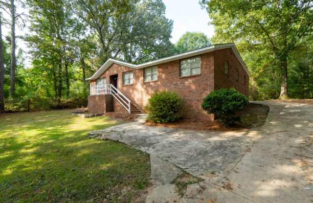 4789 Valley Dr-4BR/2BA in Irondale Gallery 3