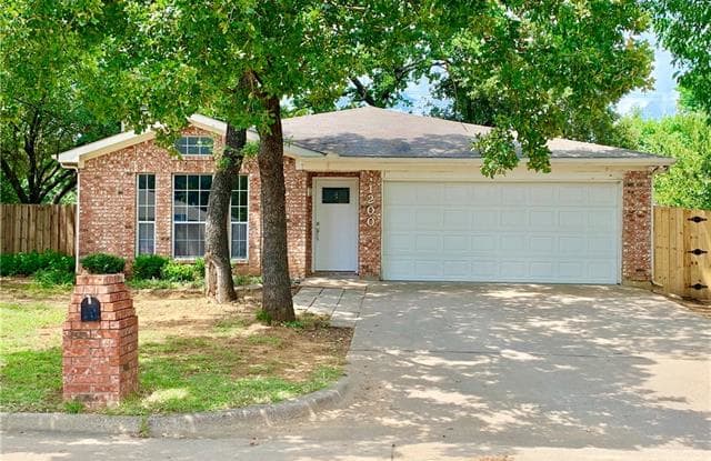 1200 CARDINAL OAKS - 1200 Cardinal Oaks Drive, Mansfield, TX 76063