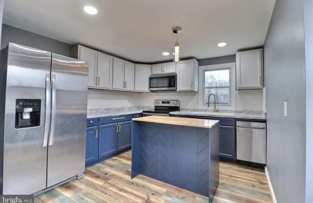 45 SMITH AVENUE - 45 Smith Avenue, Mercerville, NJ 08619