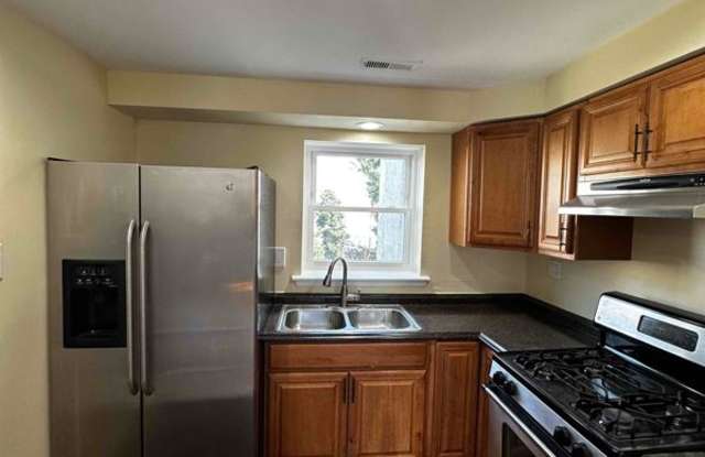 2017 Ellsworth St - 2017 Ellsworth Street, Philadelphia, PA 19146