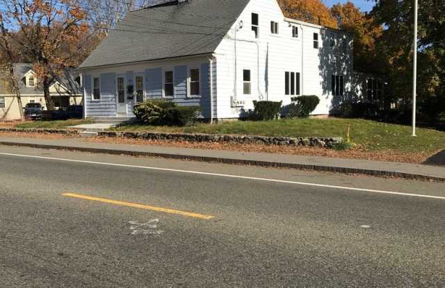 Nice 3-bedroom 1-bath apartment in Stoughton photos photos