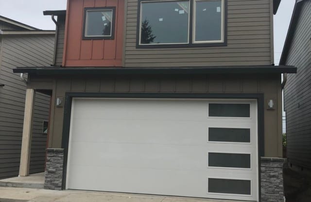 3505 NE 61st way - 3505 NE 61st Way, Minnehaha, WA 98661