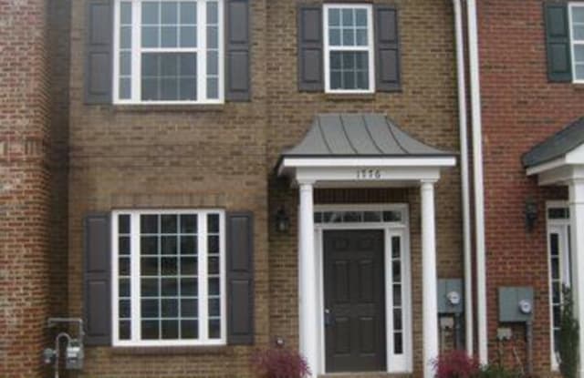 1776 Heights Cir NW - 1776 Heights Circle, Kennesaw, GA 30152