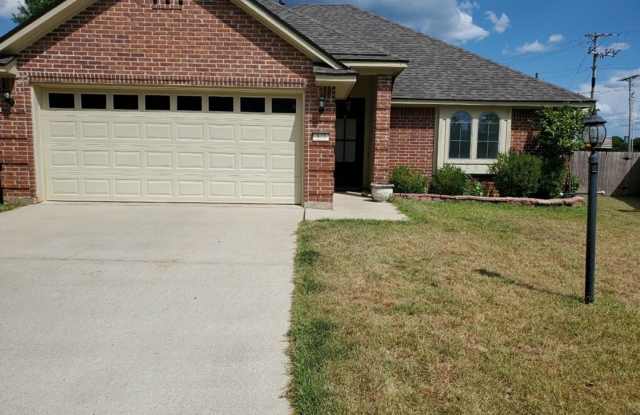 Close to Barksdale Air Force Base... Gated Community with Community Pool.. photos photos Close to Barksdale Air Force Base... Gated Community with Community Pool.. photos photos