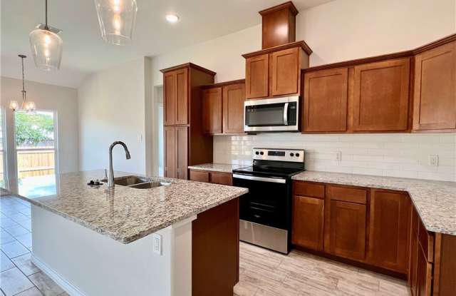 3413 Travis Court Gallery 3