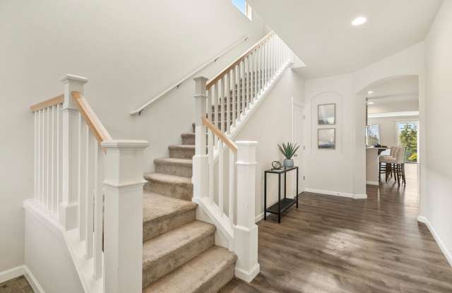 2819 Saga Ct NE, Lacey Gallery 4